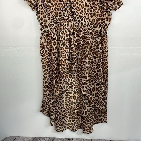 Torrid Leopard Print Dress sheer hi front low back short sleeve size X1 - Picture 4 of 16